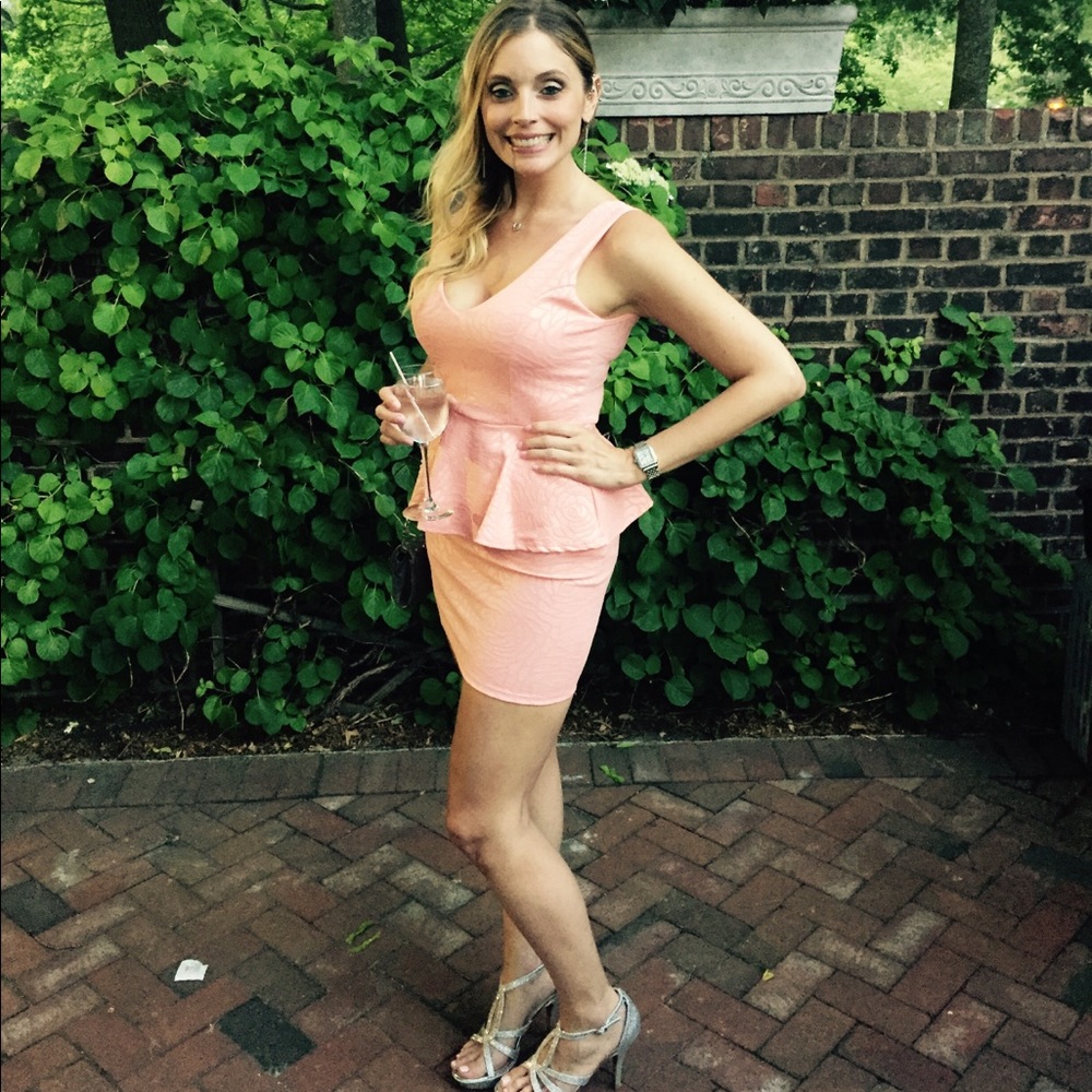 January 7 Pink Sleeveless Rose Peplum Dress Medium